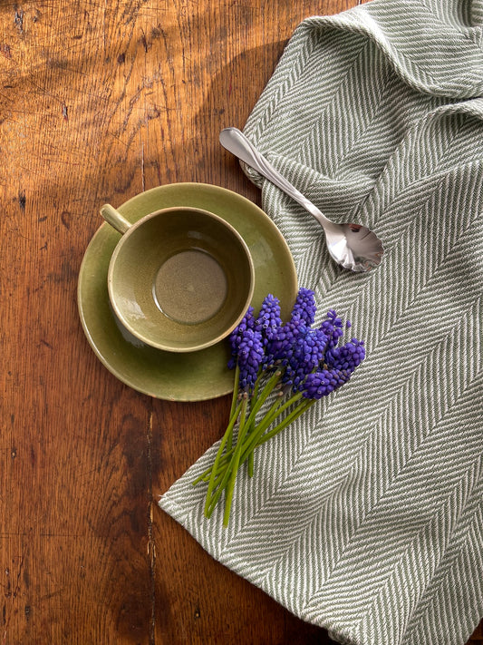 Tasse artisanale verte