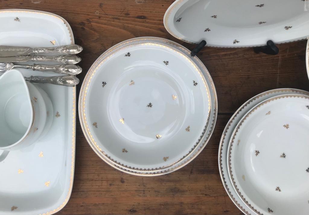 Service Porcelaine Blanche&Dorée