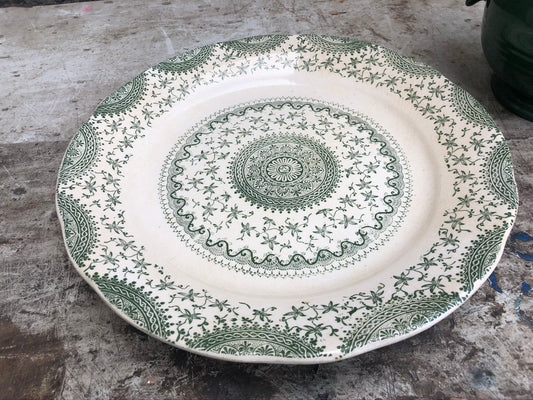 Plat Terre de Fer Faïence Anglaise