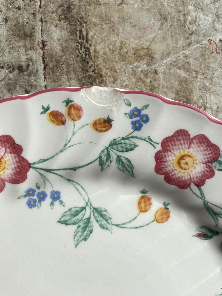 Assiette Churchill fleurie