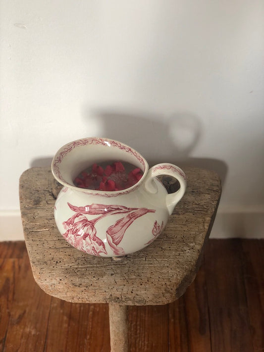 Broc ancien modèle Tulipe