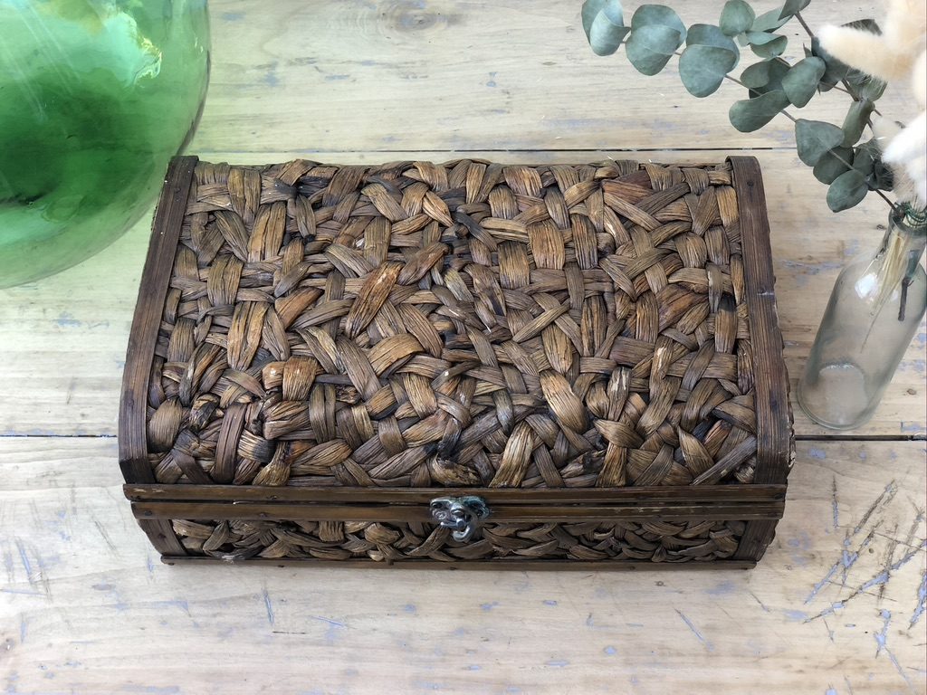 Boite tressée