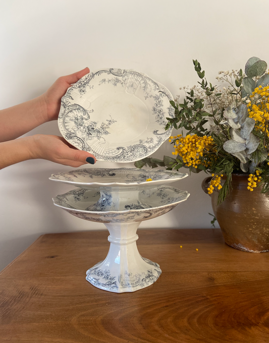 Plats sur pied Medici