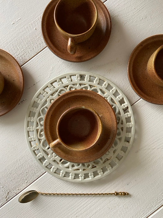 Tasses à café en grès