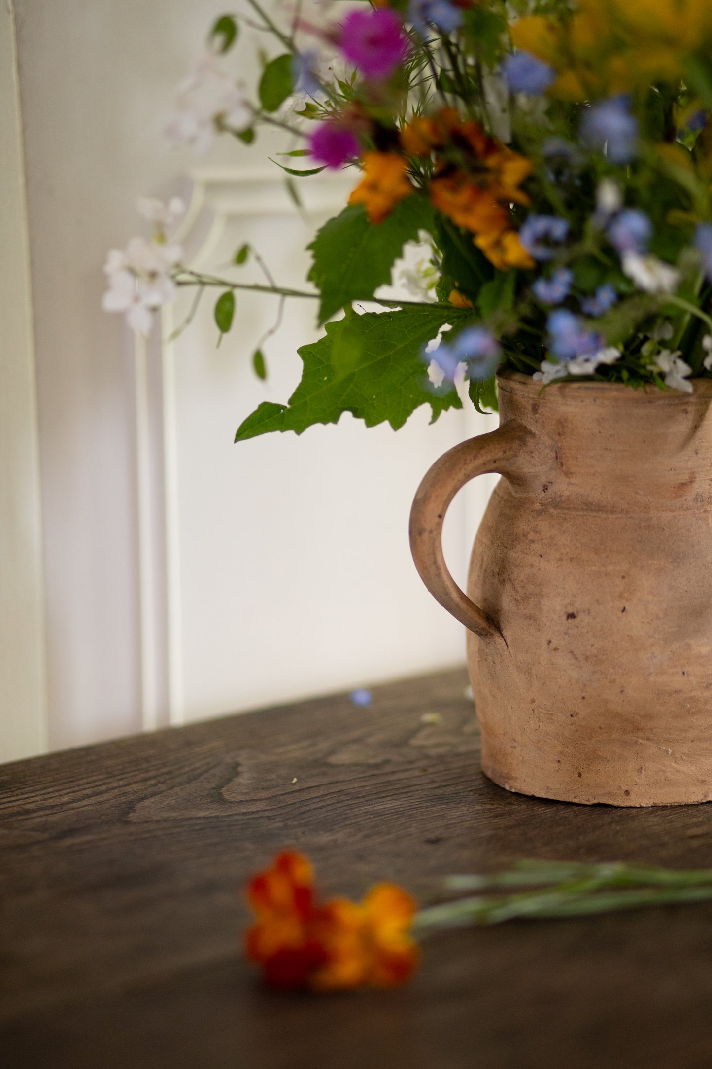 Pichet en terre ancien #id11