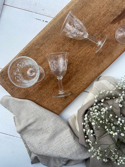 Verres à pied (arabesque)