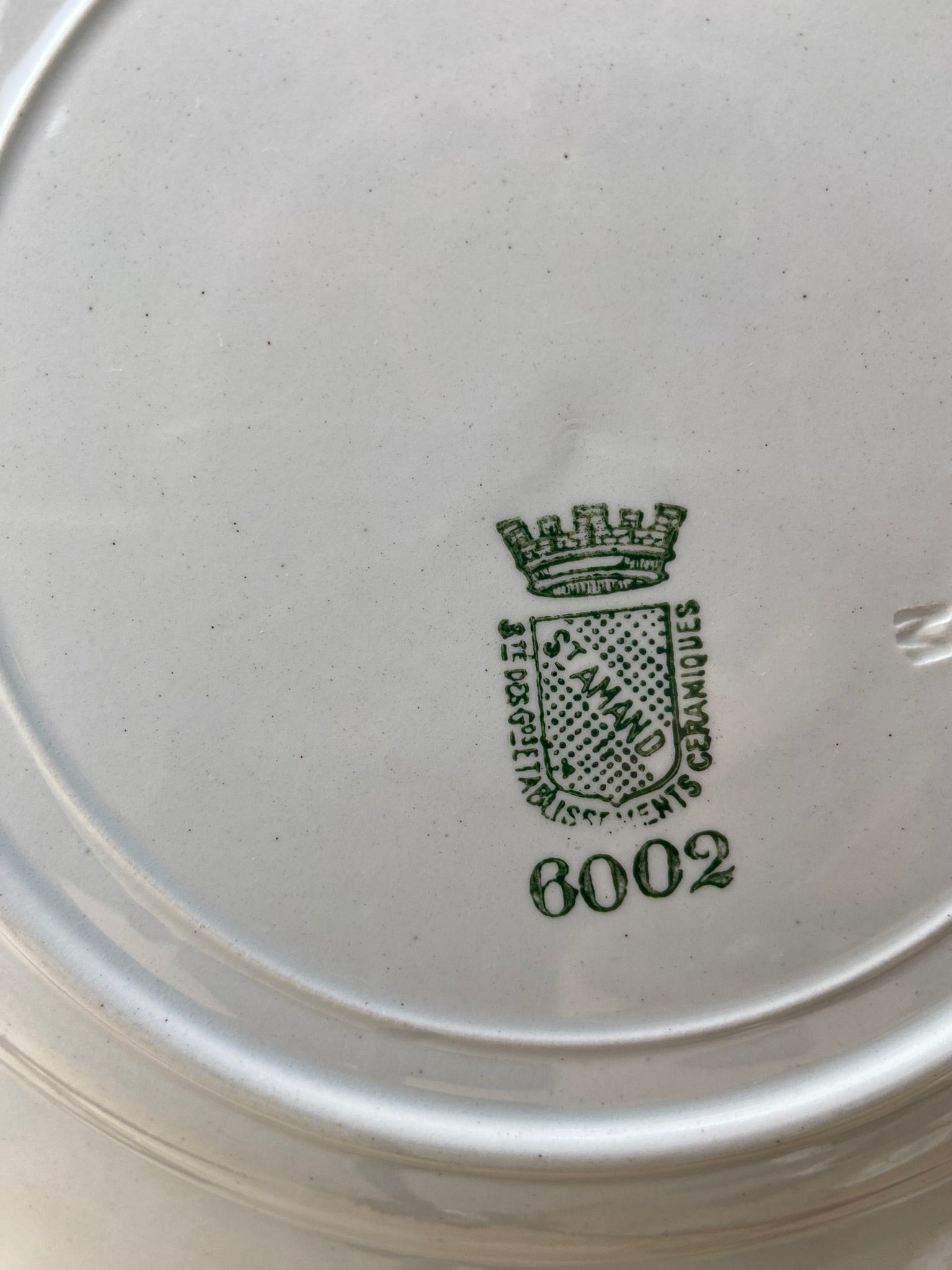 Assiettes en Terre de Fer