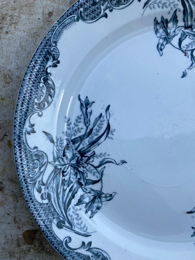 Plat Terre de Fer Fleurs