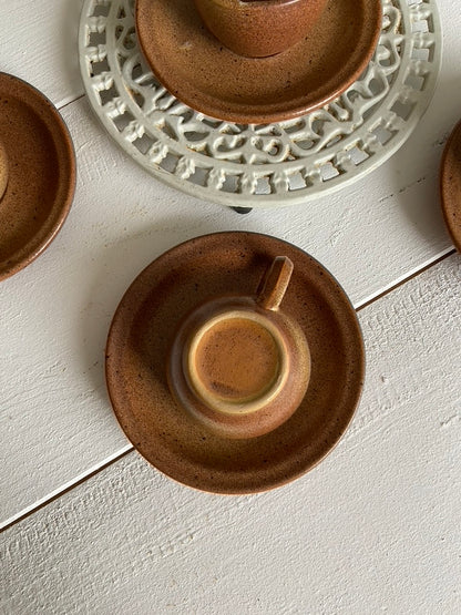 Tasses à café en grès