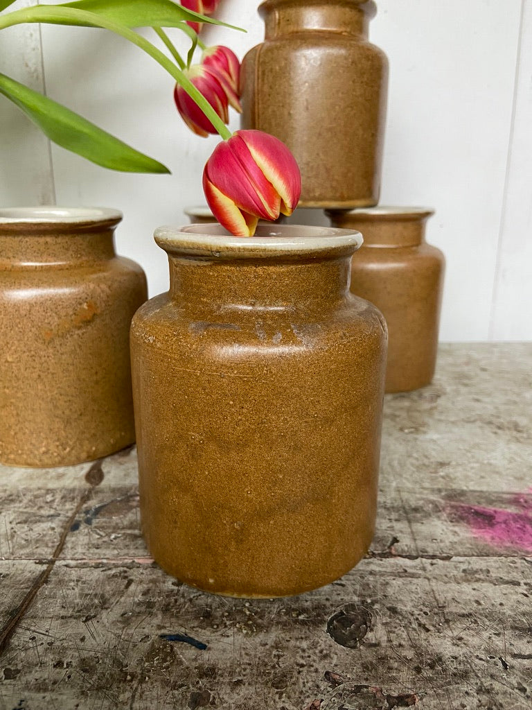 Anciens petits pots (à moutarde)