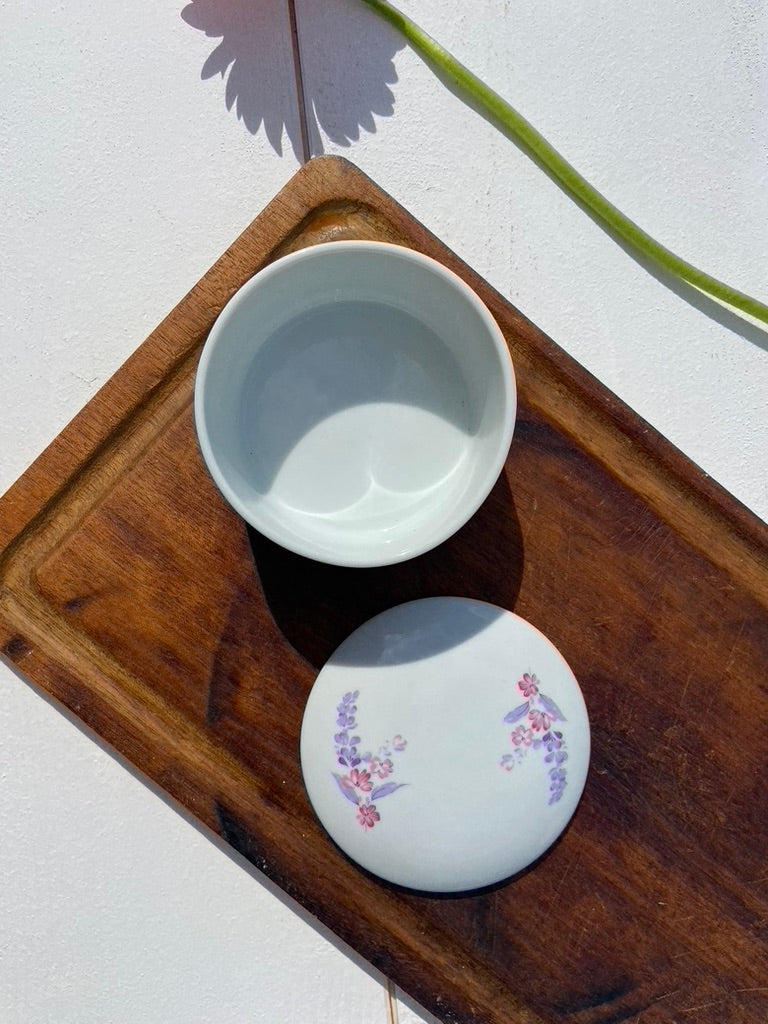 Boite à bijoux porcelaine Fine China