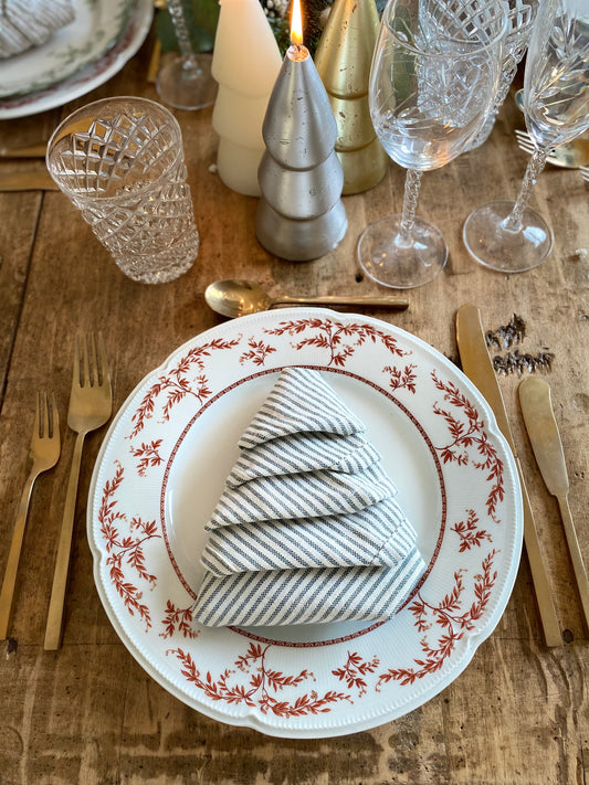 Porcelaine fine de Limoge Blanc&Bordeaux