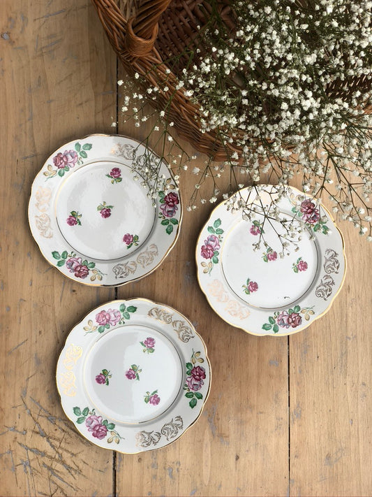 Assiettes dessert fleuries