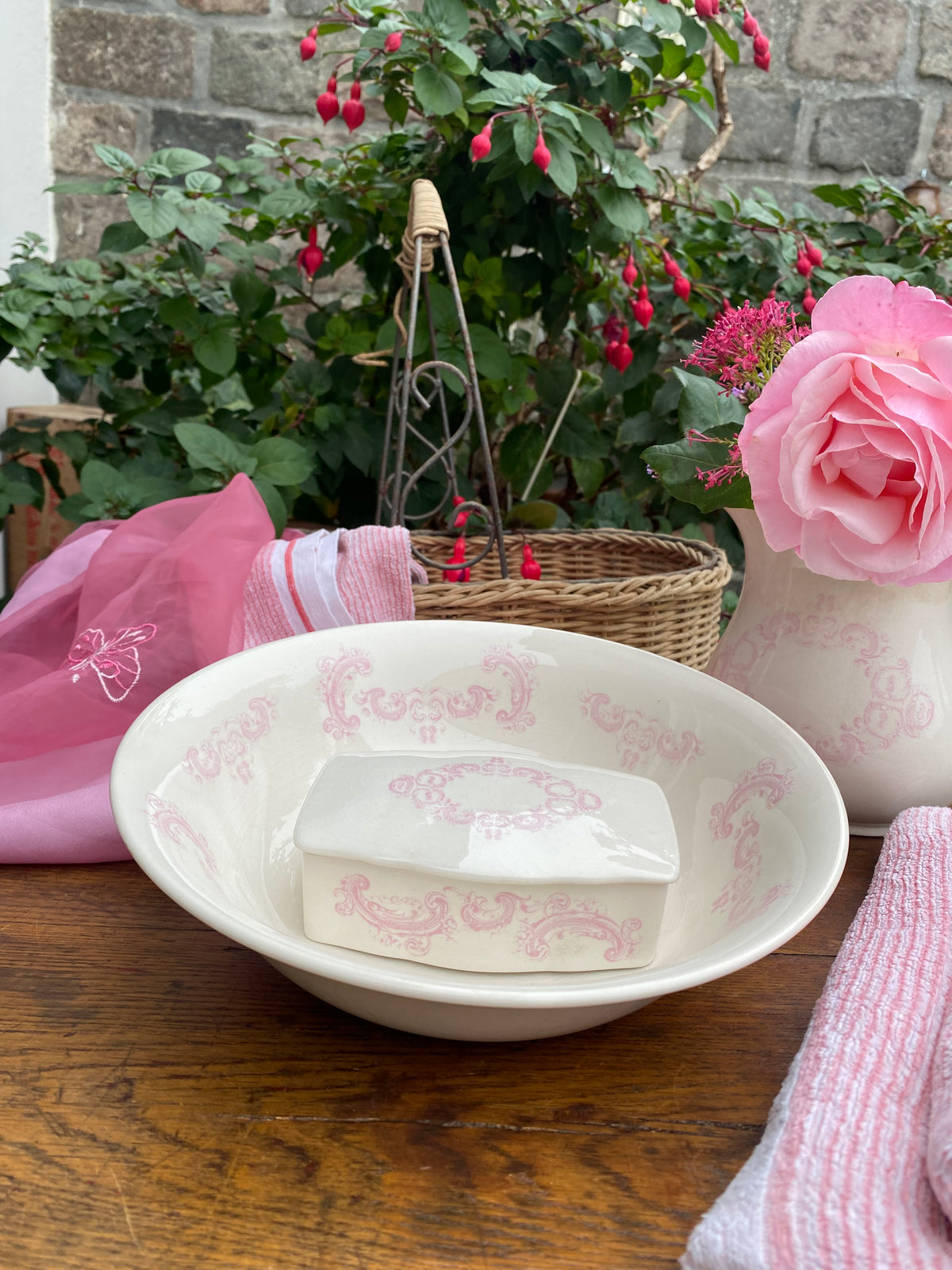 Service de toilette Crown
