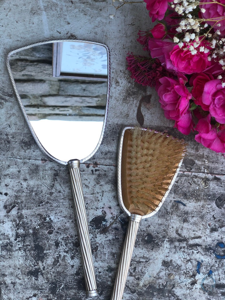 VANITE Brosse & Miroir main