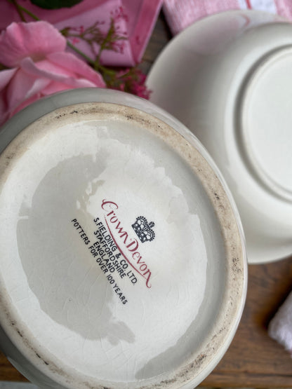 Service de toilette Crown