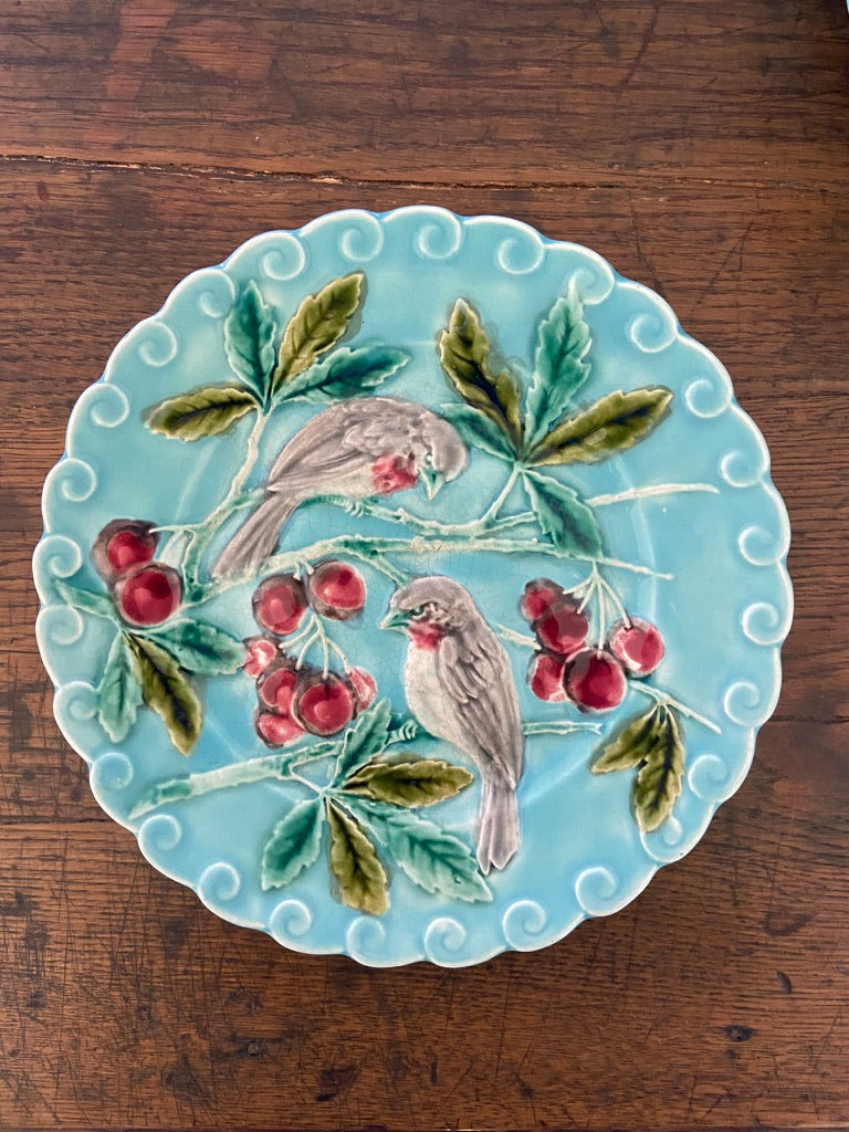 Assiettes oiseaux Barbotine