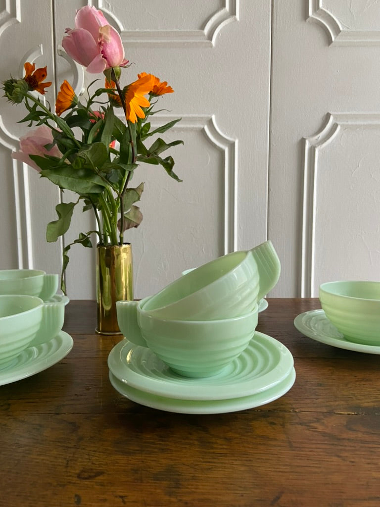 Tasses Art Déco Opaline #id47