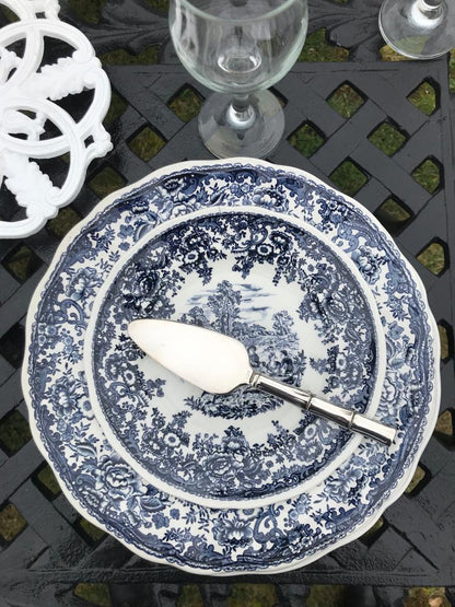 Vaisselle bleue style anglais