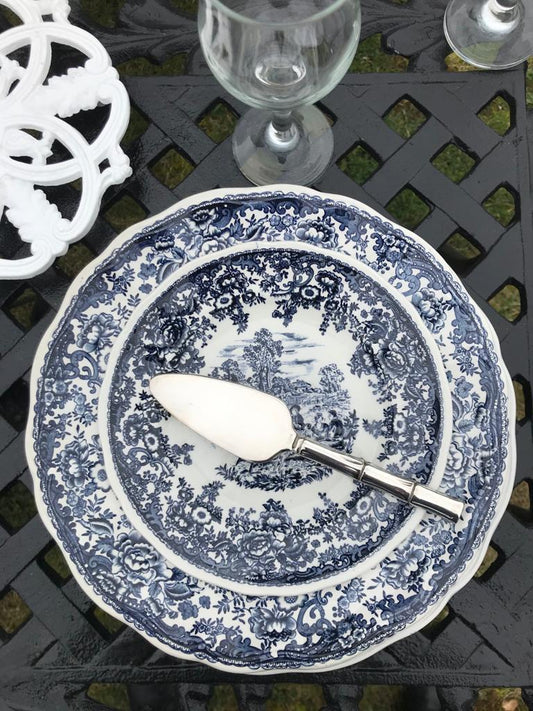 Vaisselle bleue style anglais