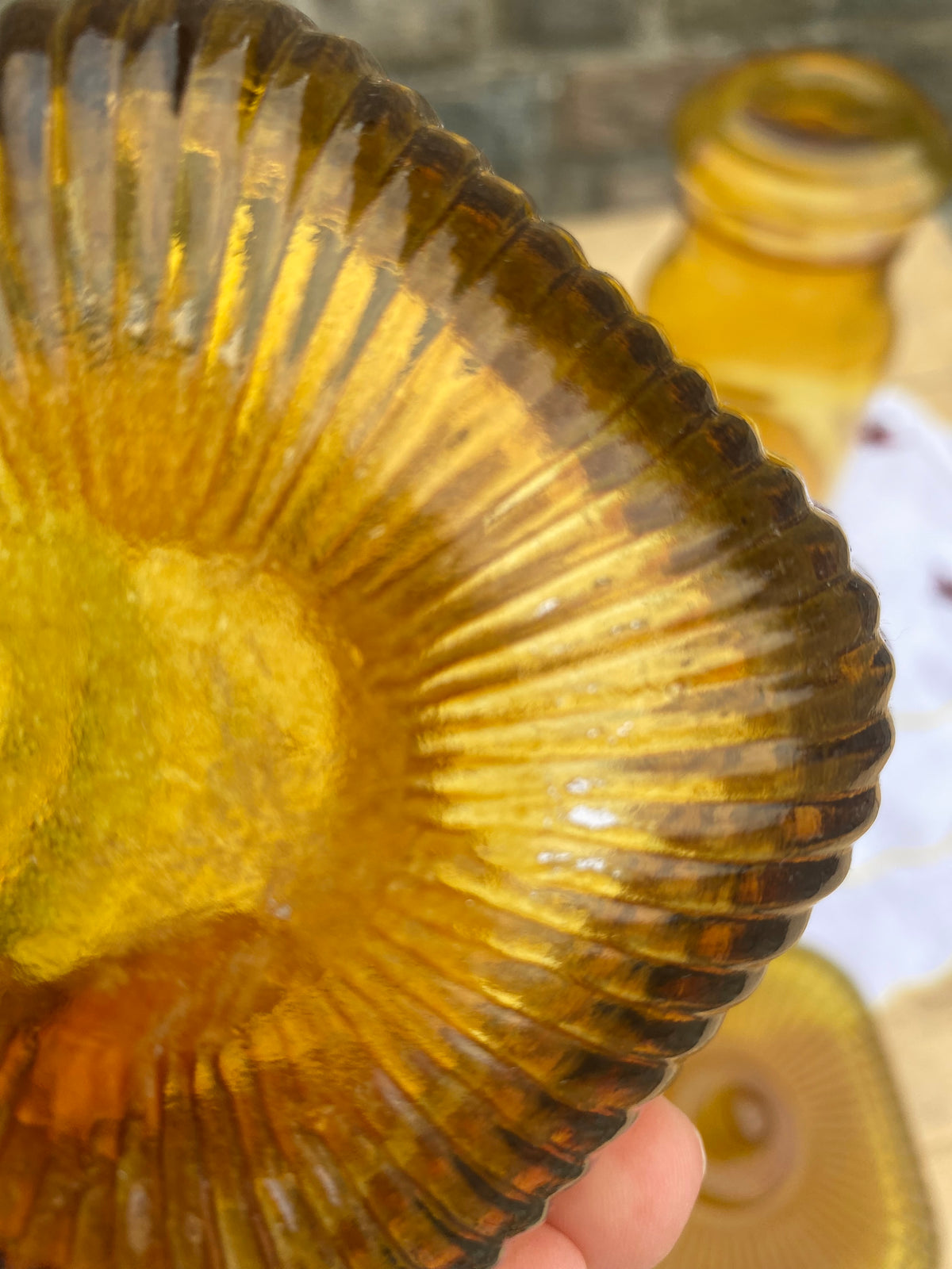 Bonbonnière ambre striée