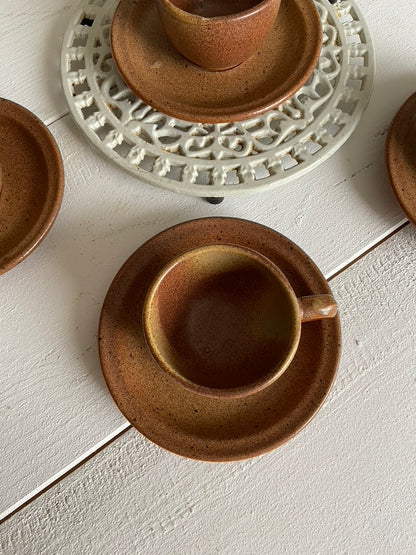 Tasses à café en grès