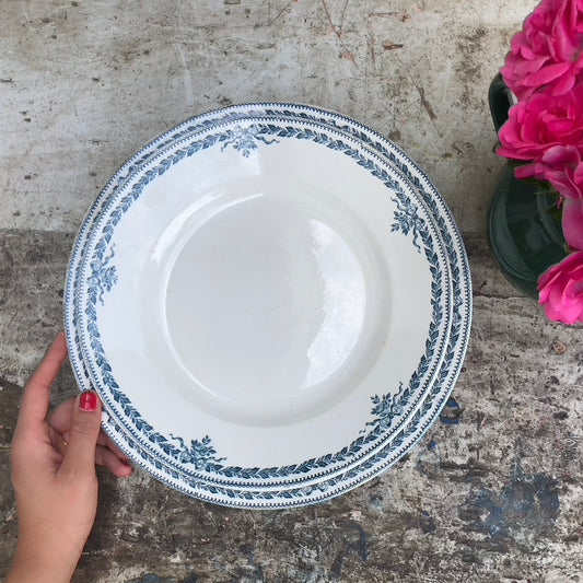 Plat rond en Terre de Fer