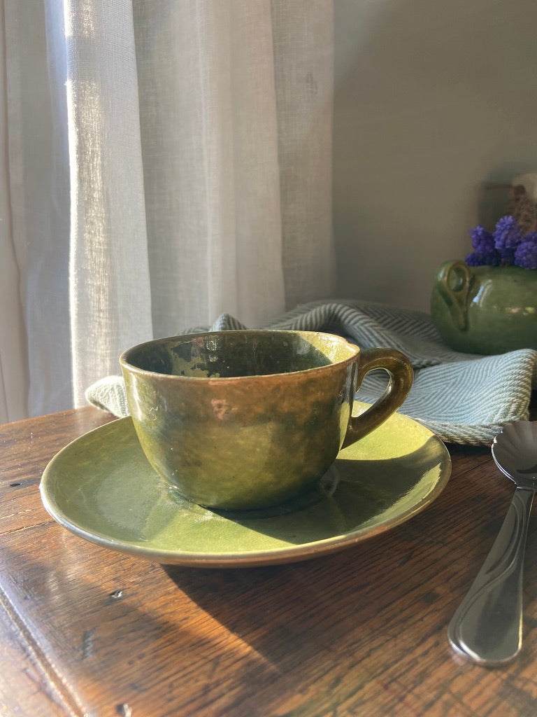 Tasse artisanale verte