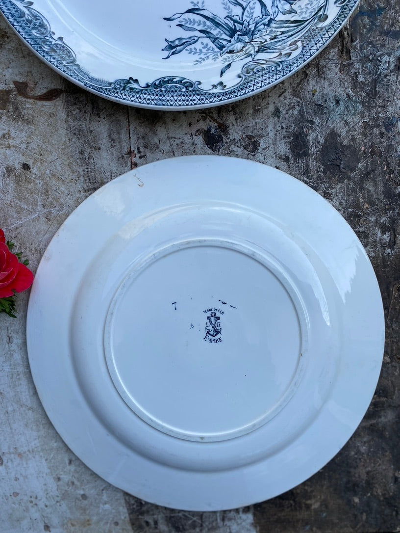 Plat Terre de fer Empire