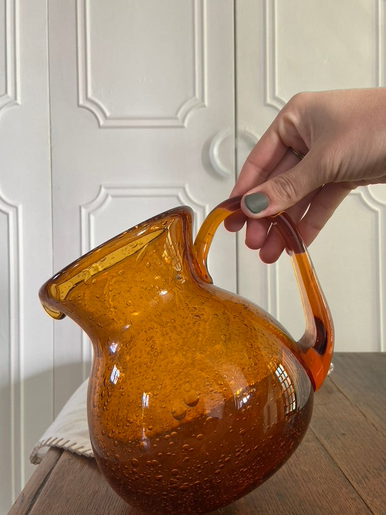 Carafe bullée ambrée
