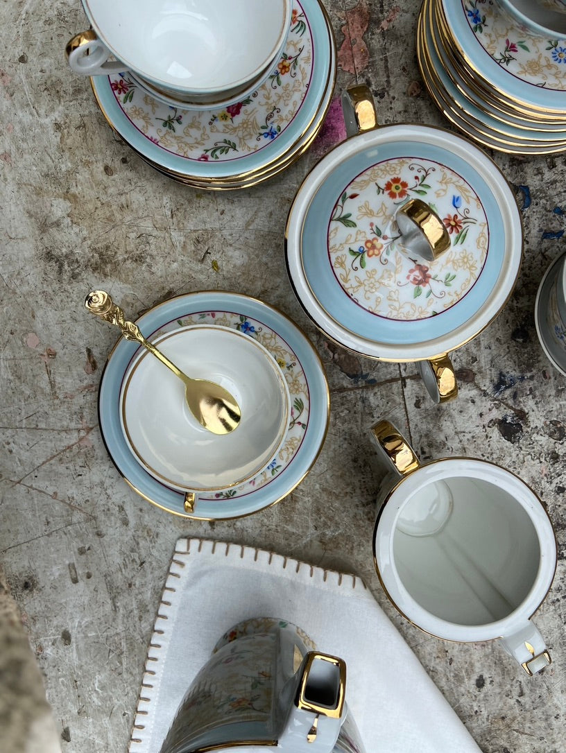 Service & tasses à café multifleurs #id3