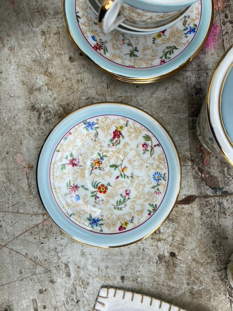 Service & tasses à café multifleurs #id3