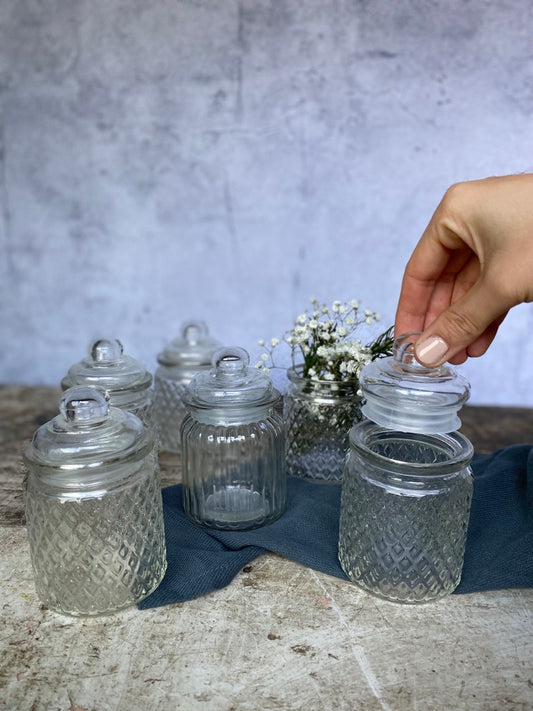 Petites Bonbonnières