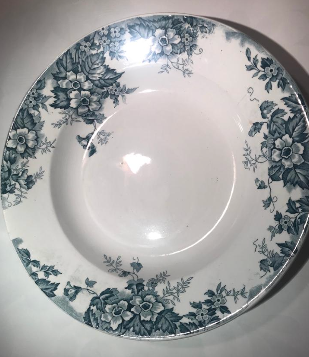 Assiettes creuses Terre de Fer