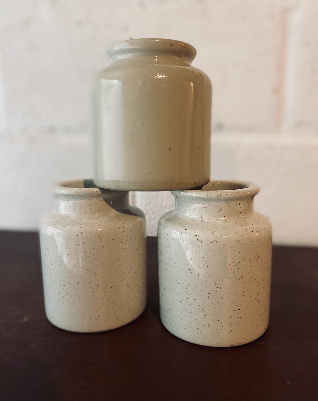 Pots en grès clair