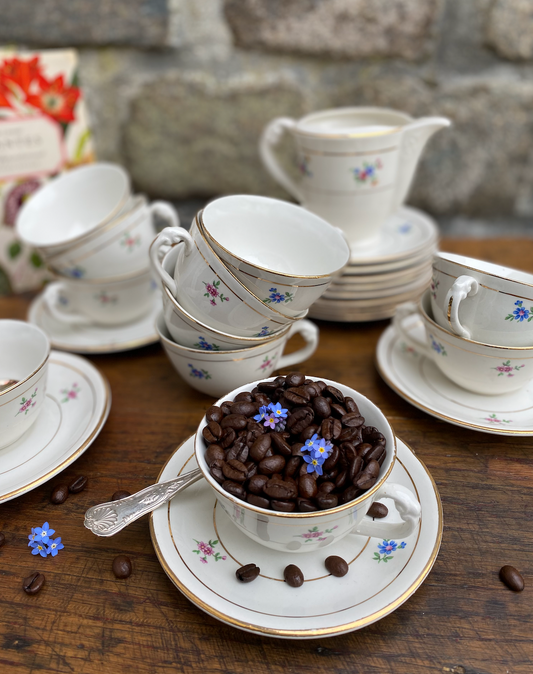 Tasse Porcelaine Fleurie