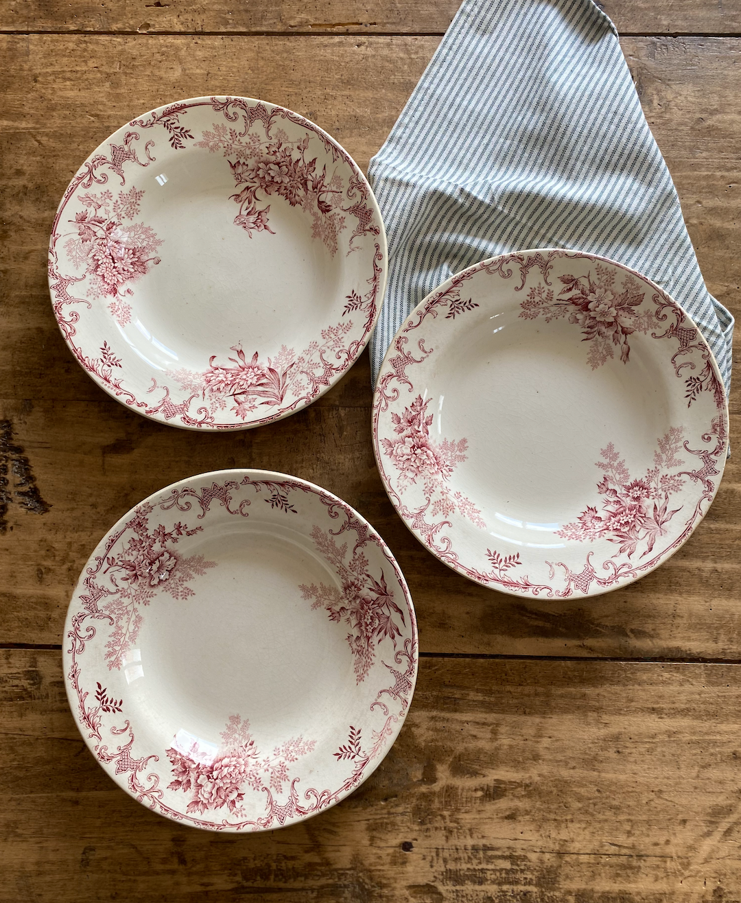 Serie d'assiettes creuses