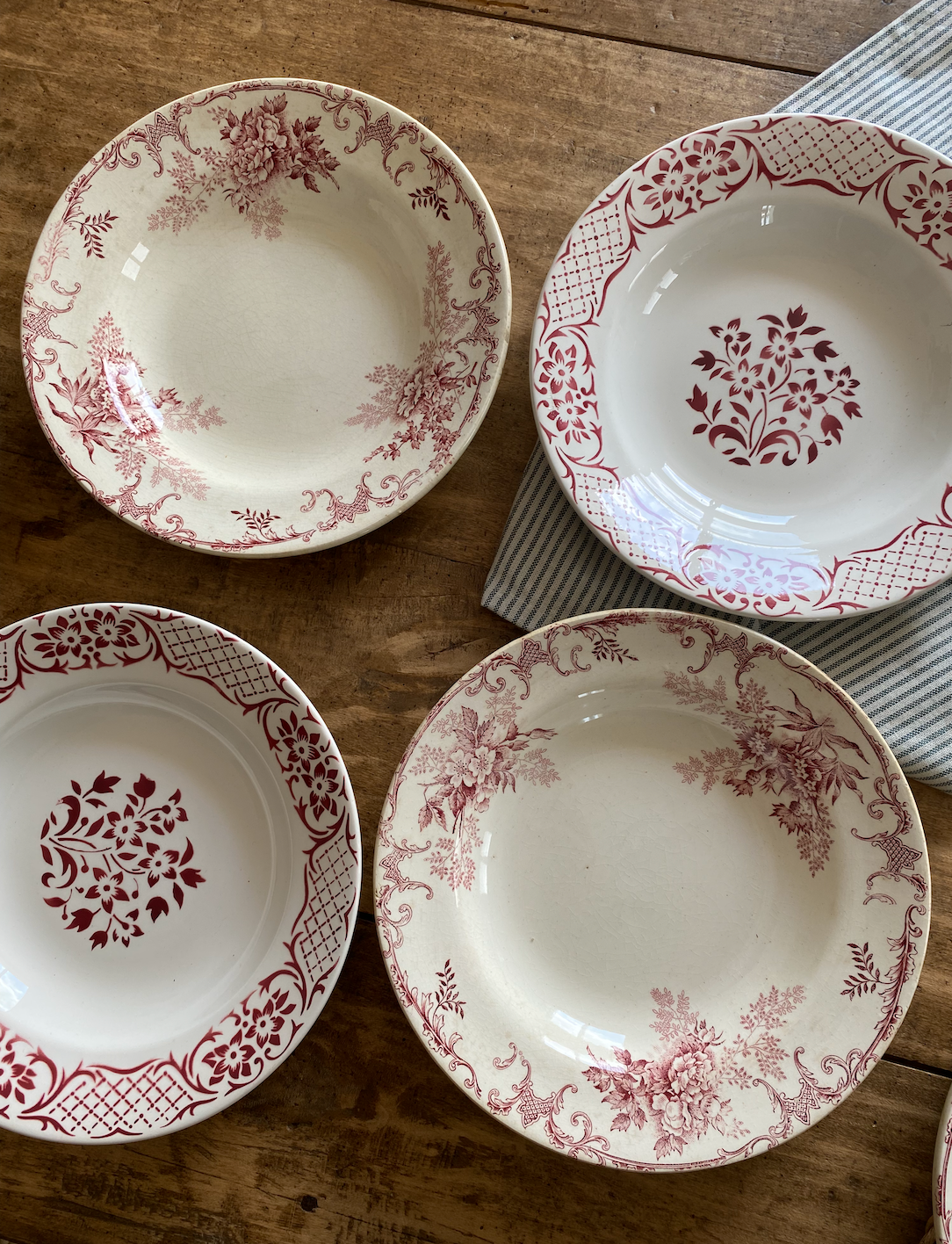 Serie d'assiettes creuses