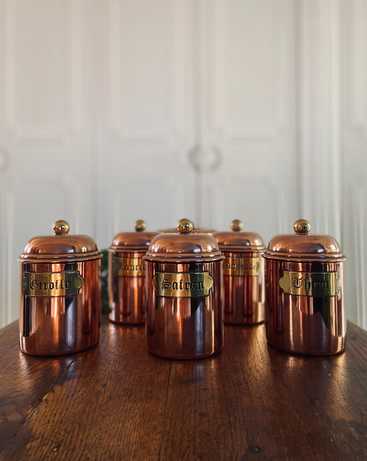 Anciens pots en cuivre