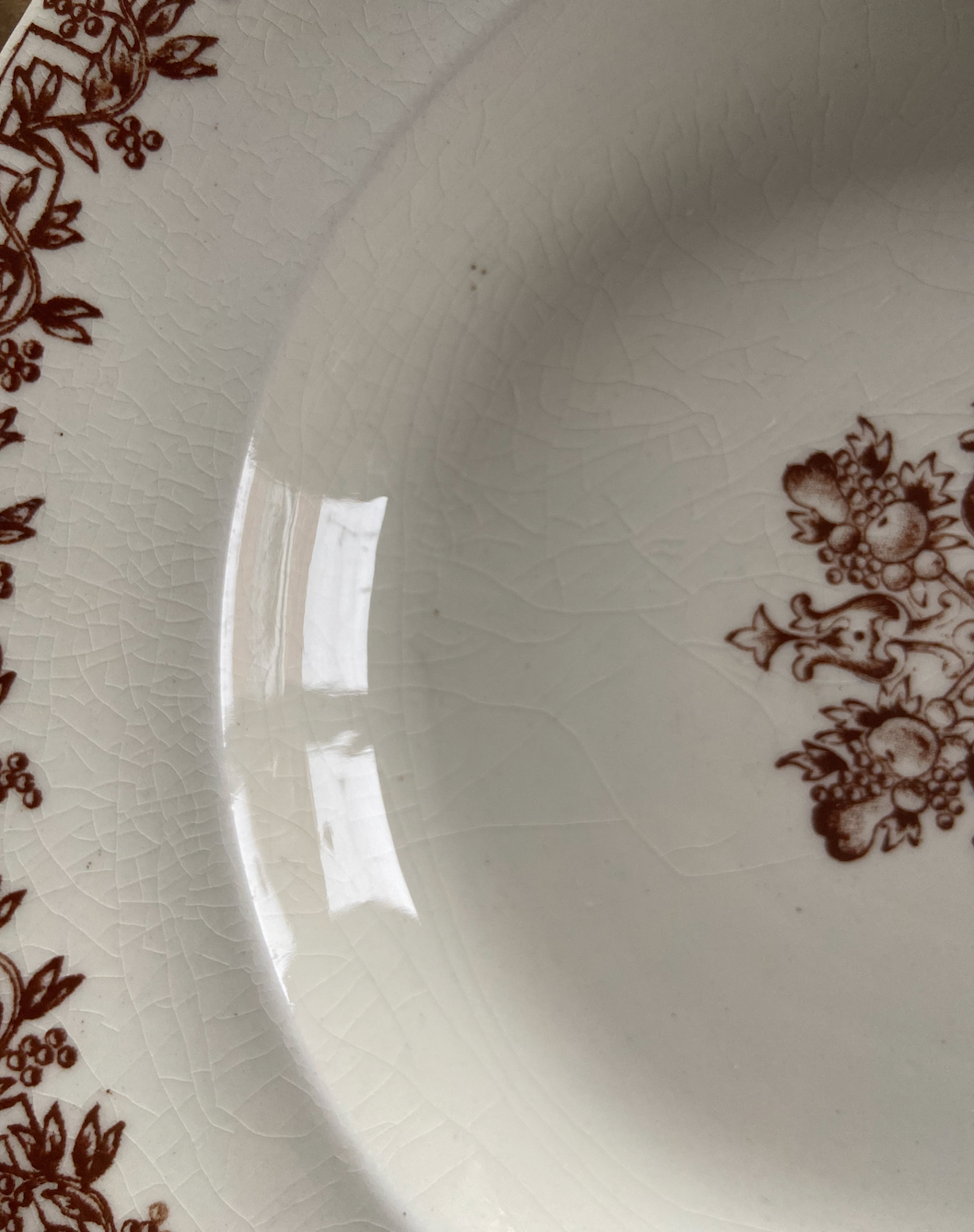 Assiette Terre de fer - Grec