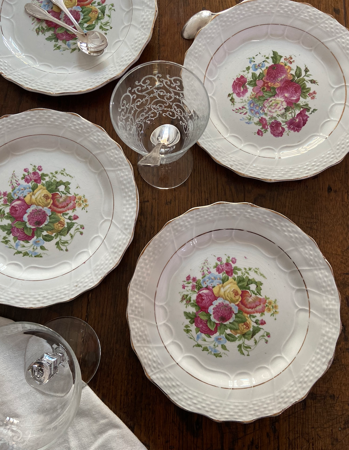 Assiettes Terre de Fer fleuries