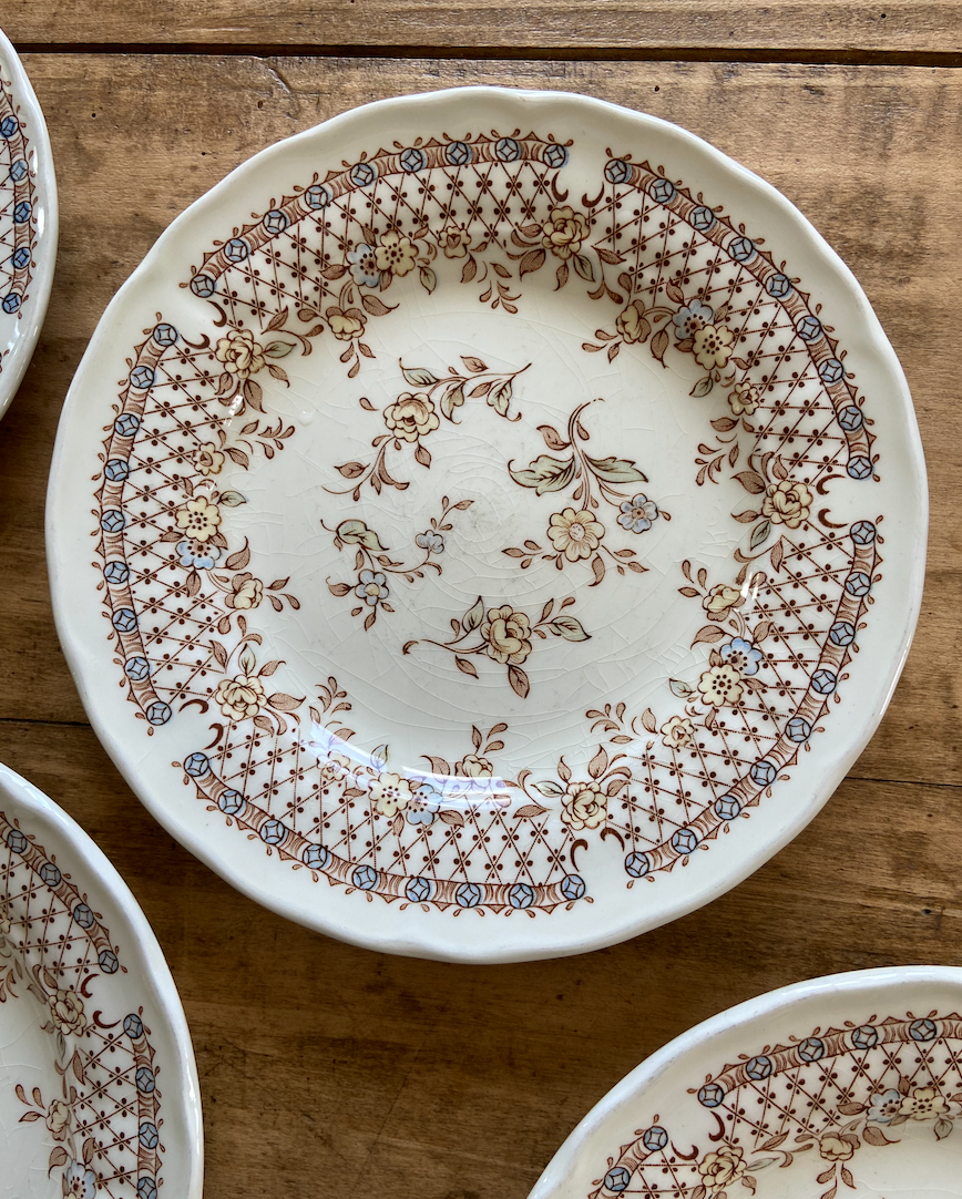 Assiette anglaises Lattice