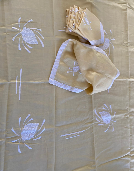 Serviettes & nappe jaune