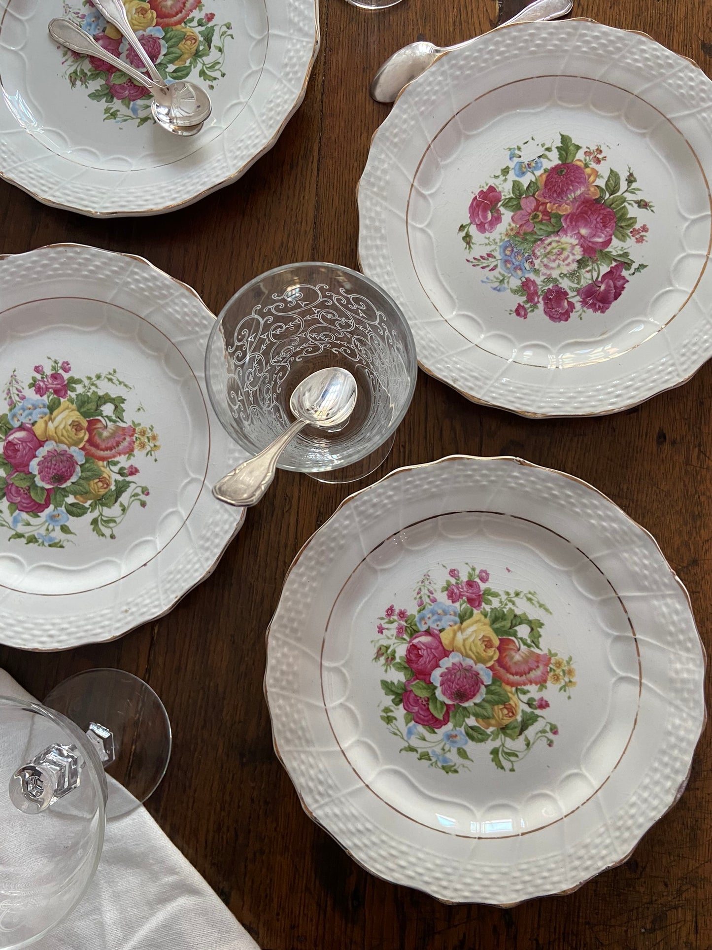 Assiettes Terre de Fer fleuries