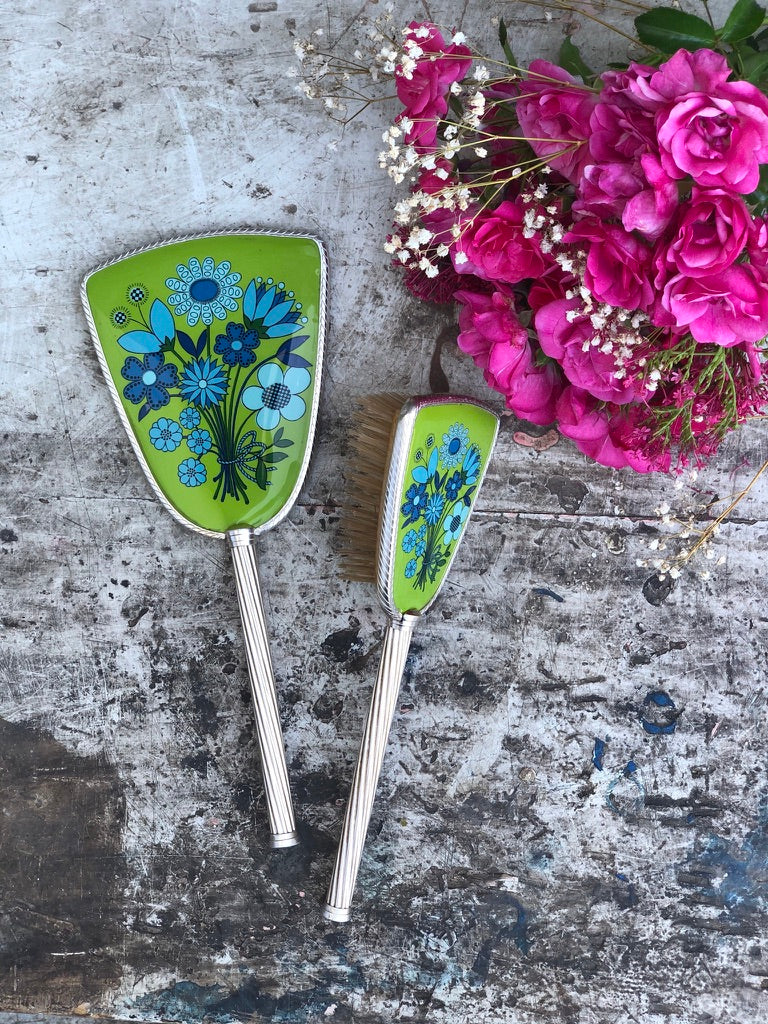 VANITE Brosse & Miroir main