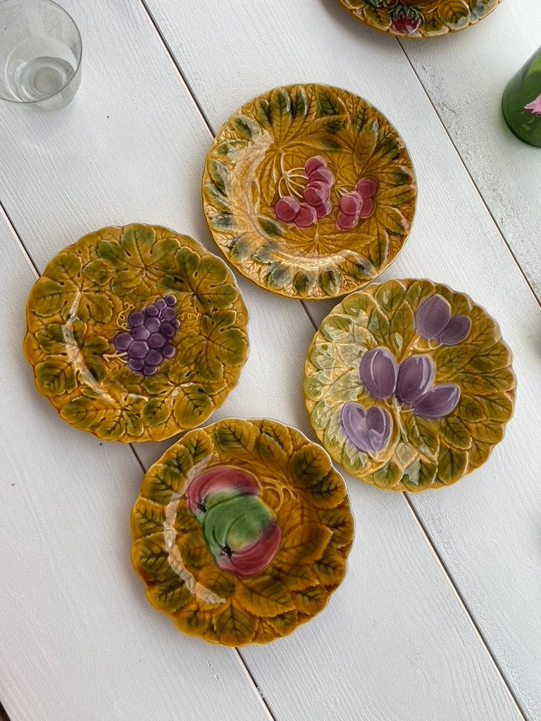 Assiettes dessert Barbotine fruits