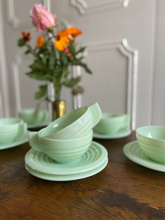 Tasses Art Déco Opaline #id47