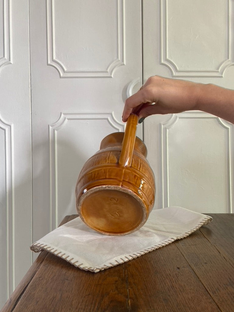 Carafe ambrée Barbotine