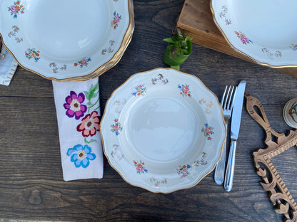 Assiettes aux fleurs L’Amandinoise
