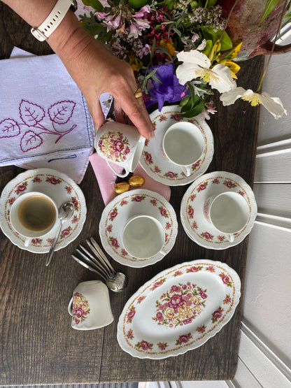 Ensemble porcelaine du Berry